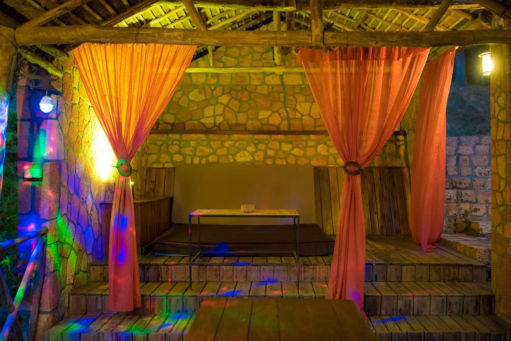 Le Chateau du Lac de Mantasoa Extérieur photo
